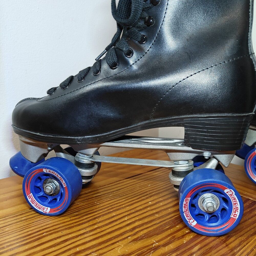 Chicago Roller Skates 405 Quad Rink Men Sz 10-Women 11 Black Blue Wheels Lace Up - Picture 4 of 14